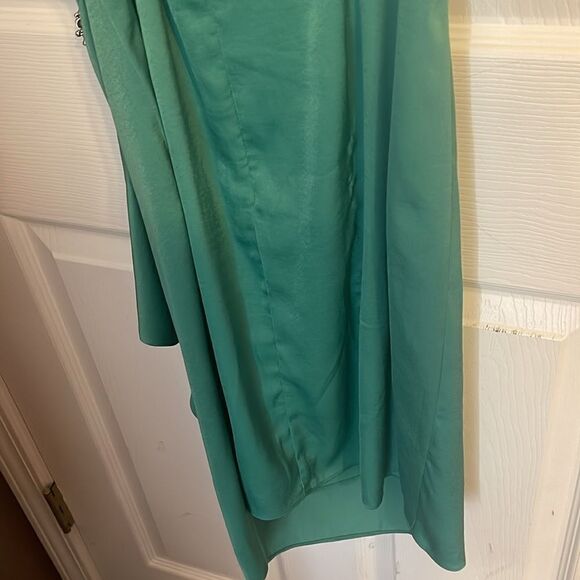 BCBG MaxAzria Kelly Dress silver broche strapless EUC size 4 - Picture 8 of 10